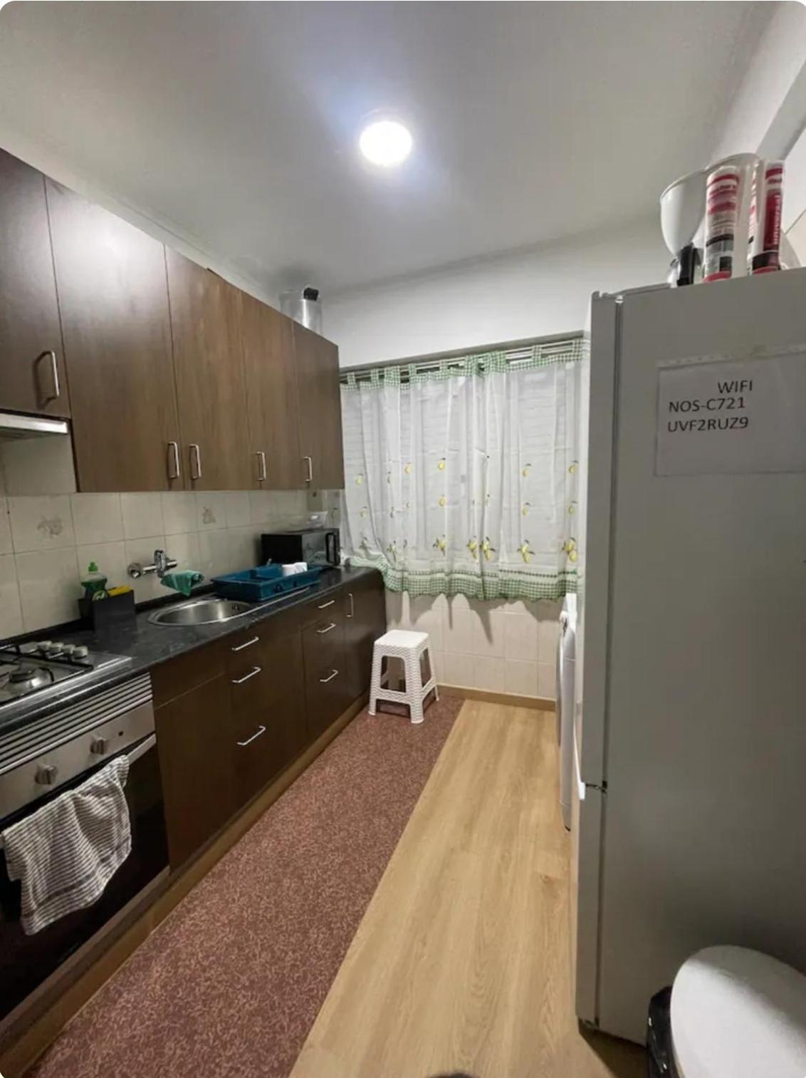 Quarto Calmo E Acolhedor Apartment Almada Ngoại thất bức ảnh