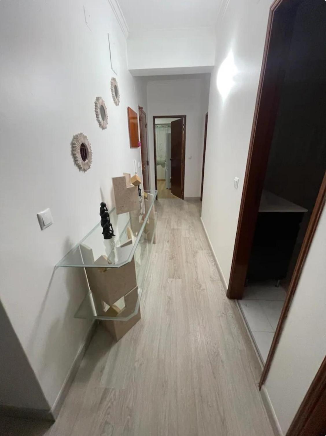 Quarto Calmo E Acolhedor Apartment Almada Ngoại thất bức ảnh